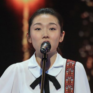 李嘉琪资料,李嘉琪最新歌曲,李嘉琪MV视频,李嘉琪音乐专辑,李嘉琪好听的歌