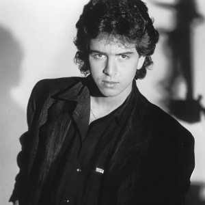 Glenn Medeiros资料,Glenn Medeiros最新歌曲,Glenn MedeirosMV视频,Glenn Medeiros音乐专辑,Glenn Medeiros好听的歌